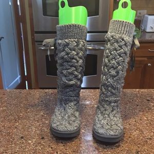 ugg sweater boot